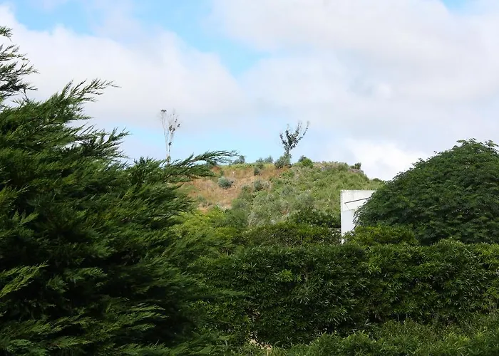 Mar E Serra * Πόντα Ντελγκάντα